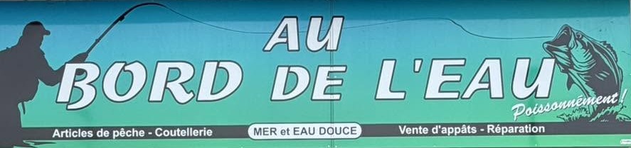 Le magasin de pêche « Au bord de l'eau », sur les quais du Tréport